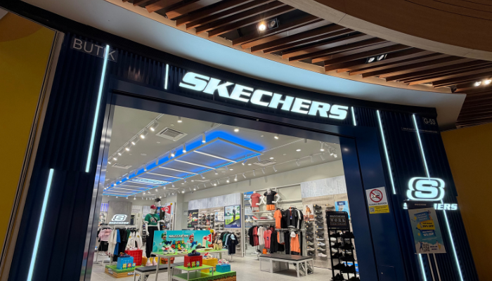 Skechers
