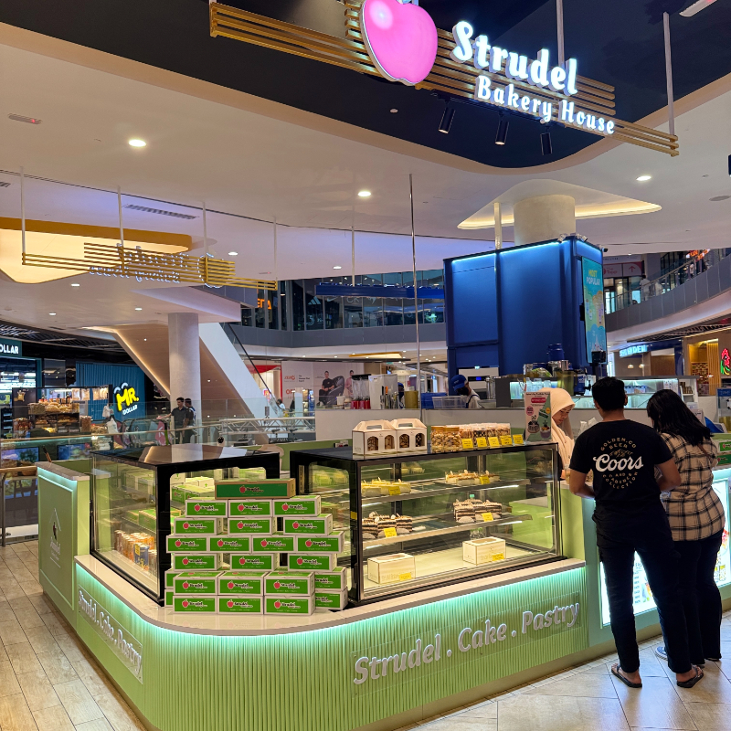 Strudel Bakery House