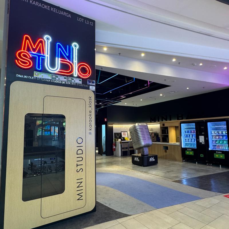 Mini Studio