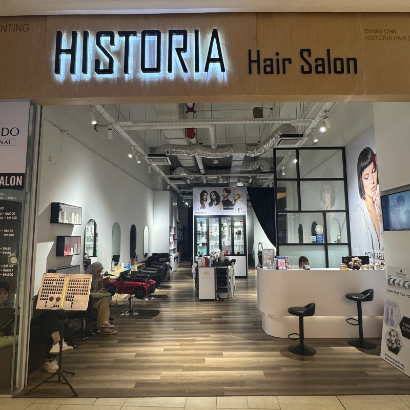 Historia Salon