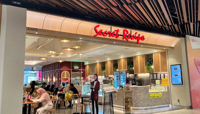 Secret Recipe & Hokkaido Baked Cheese Tart